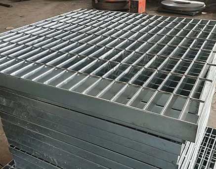 客戶說鋼格板價(jià)格怎么變動(dòng)這么大? 客戶說鋼格板價(jià)格怎么變動(dòng)這么大?